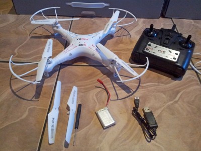 Quadrocopter Dron X5