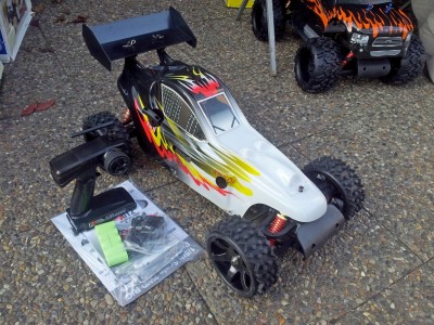Samoch&oacute;d zdalnie sterowany benzynowy Crocodile Buggy benzyna 2WD 2,4GHz VRX Racing