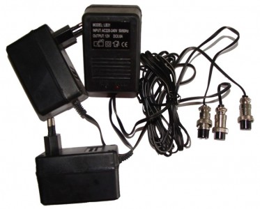 ŁADOWARKA 12V do Quad&oacute;w, Mini Cross&oacute;w, Mini Scigaczy